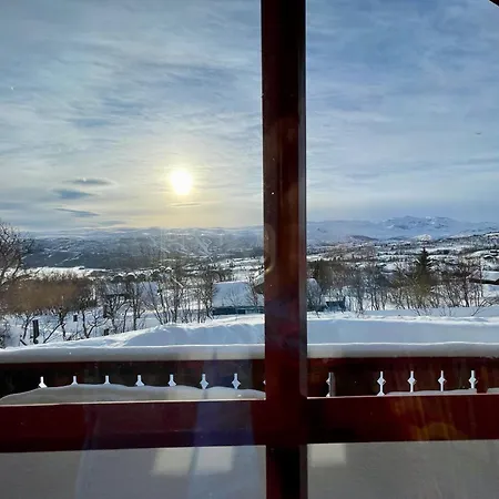 Hjemmekoselig Liten Med Kort Avstand Til Jotunheimen